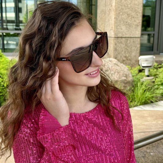 Flat-Top Sunglasses: The Perfect Accessory for Every Face Shape