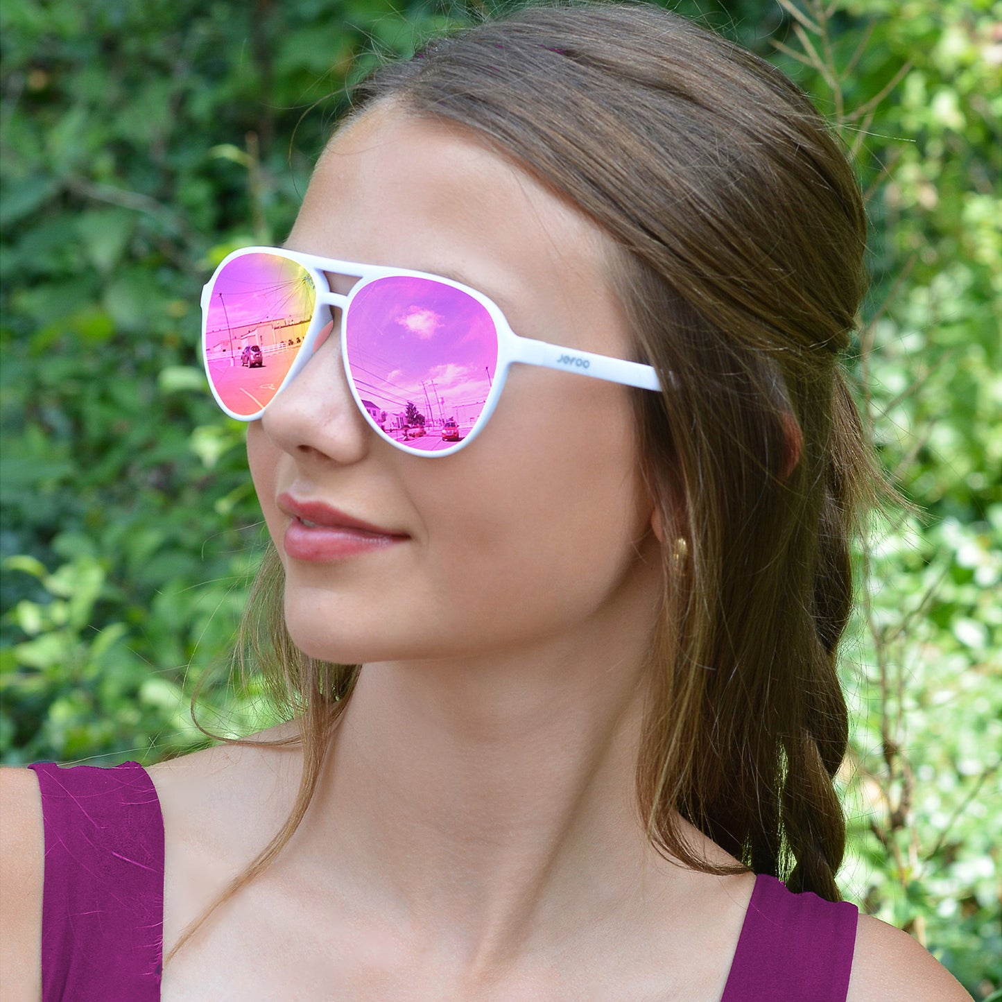 Elegant Aviator Sunglasses