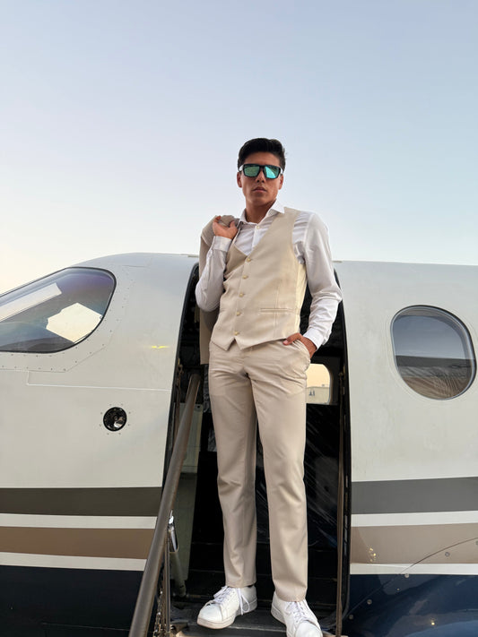 How Sunglasses Shape the Quiet Luxury Aesthetic