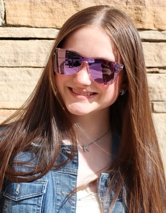 A-Beautiful-Woman-Wearing-Fashion-One-Lens-Sunglasses-Provence-Lavender